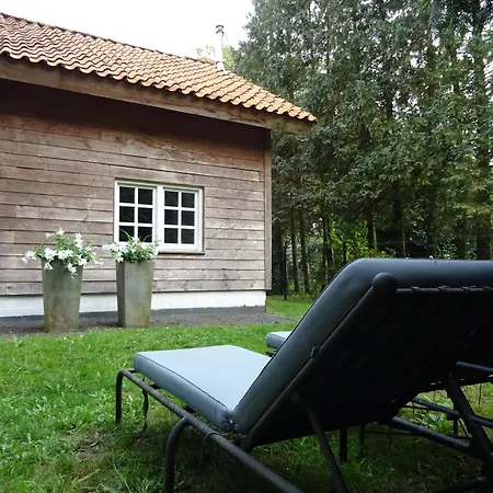 Forest Villa, Kaatsheuvel 别墅 Loon op Zand